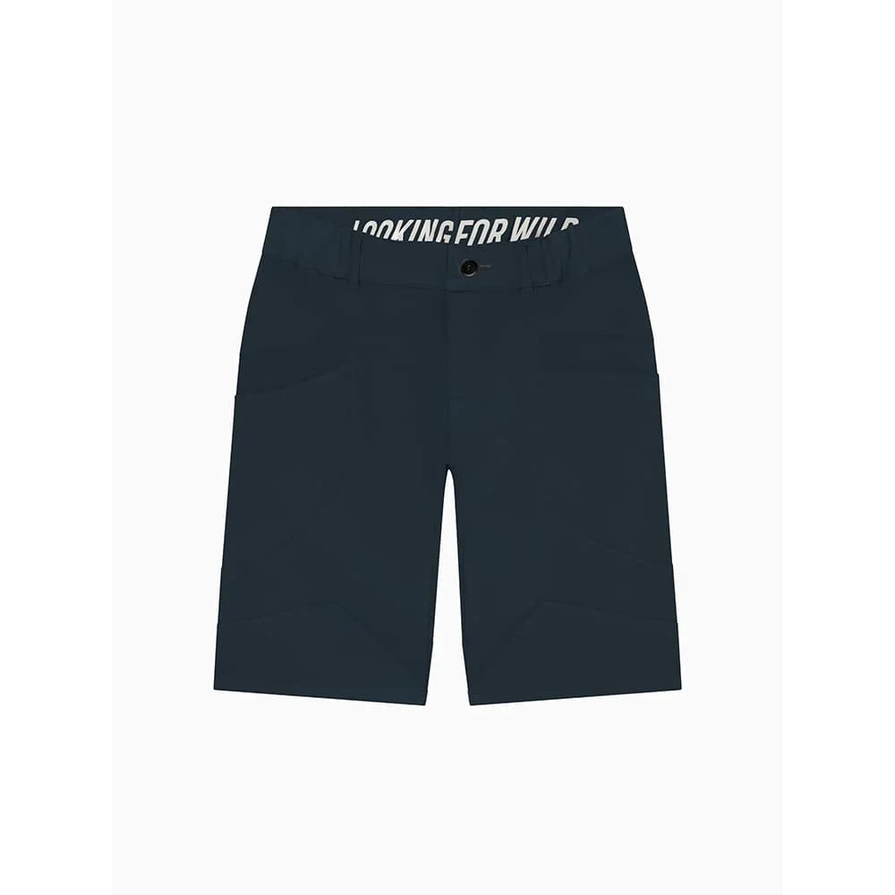 Looking for Wild Cilaos Stratified Sea