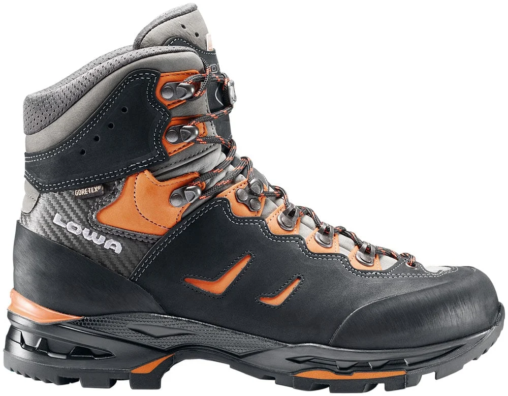 Lowa Camino GTX