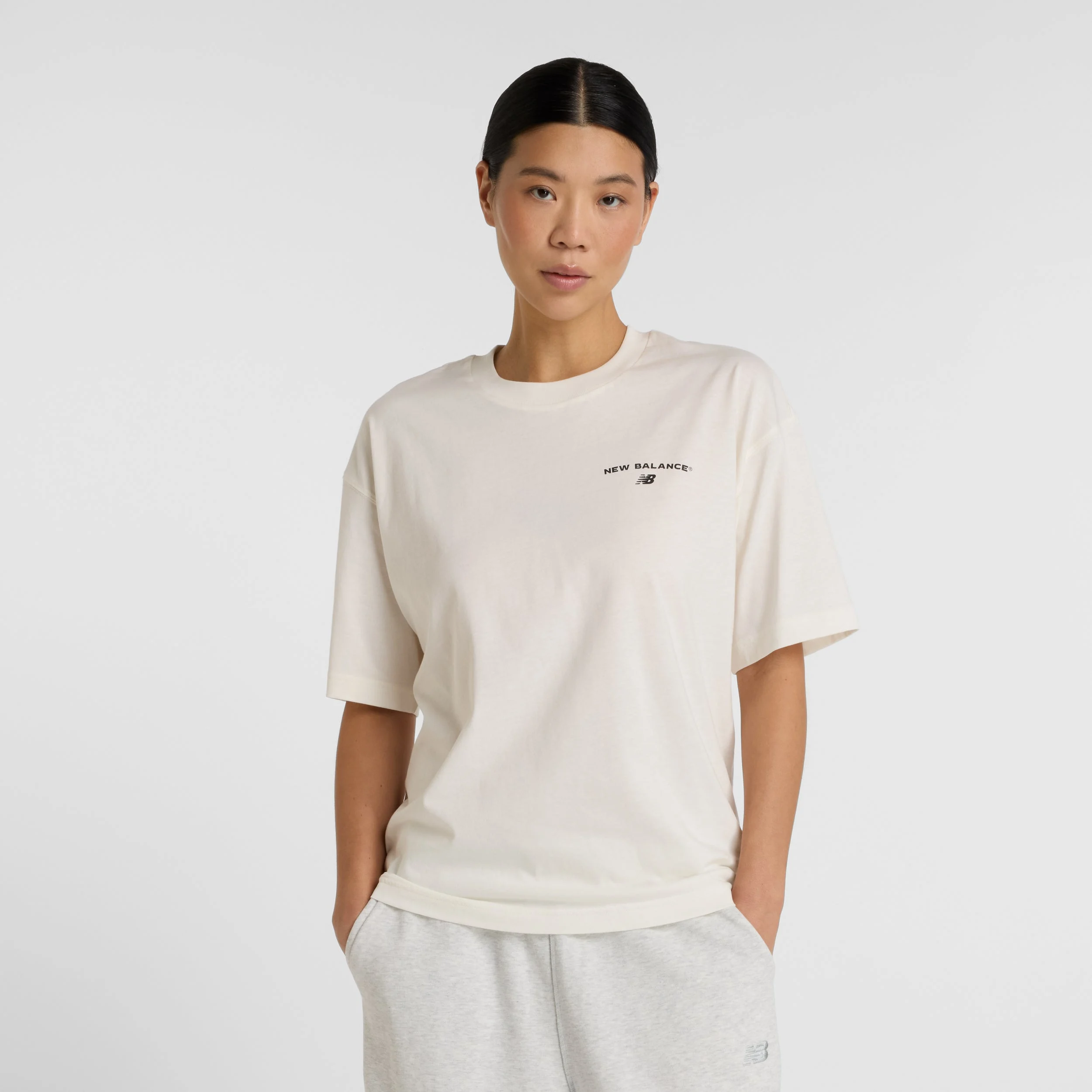 NEW BALANCE Reimagined Oversized T-Shirt – Lässiger Komfort