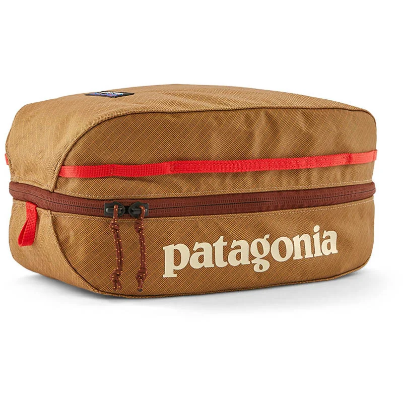Patagonia Black Hole Cube 6L Talon Gold