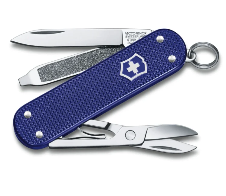 Victorinox Classic Colors Alox Night Dive Multifunktionsmesser 58 mm, dunkelblau, 5 Funktionen